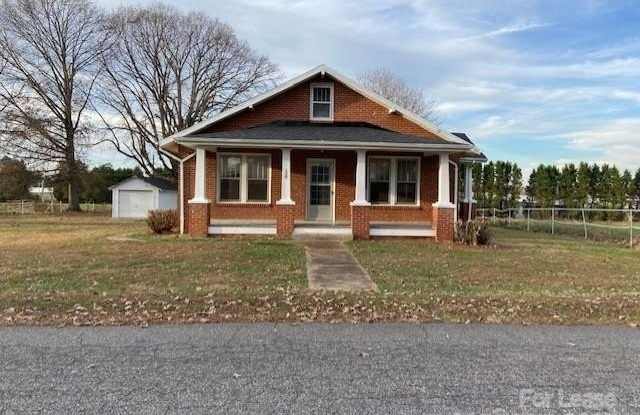 138 Travis Loop - 138 1545, Iredell County, NC 28625