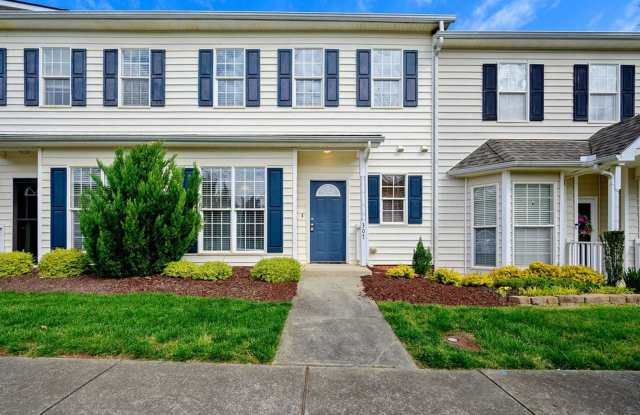 Conveniently located, Wake Forest, 3 Bed 2.5 Bath Townhome photos photos