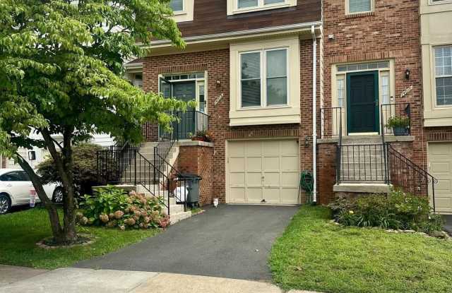 14015 RED RIVER DRIVE photos photos