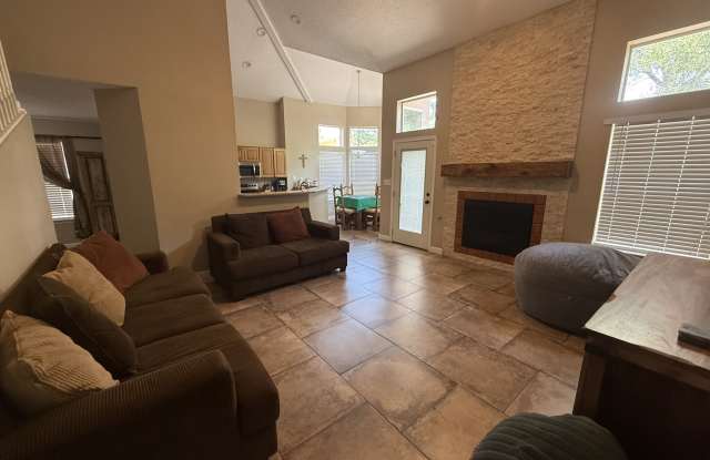 6608 Mesa Solana Place Northwest Gallery 3
