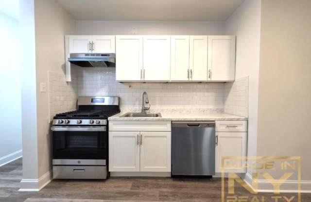31-49 29th St photos photos