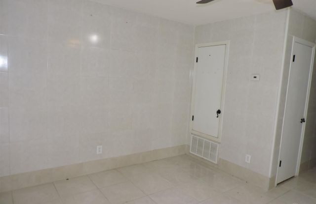 1345 Jasma Ln Gallery 2