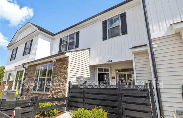 907 Kathy Ann Way West - 907 Kathy Ann Way West, Carrollton, VA 23314