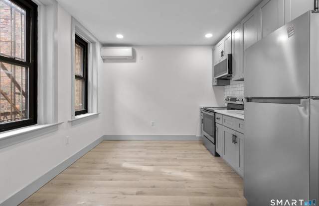 111 Bank Street Gallery 2