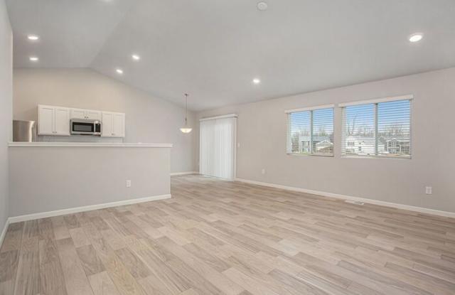 2205 Macatawa Lane Gallery 4
