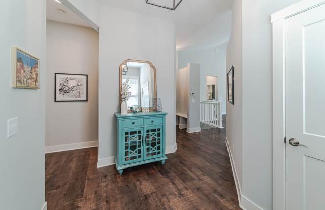 5115 Ranchview Ln N Gallery 4