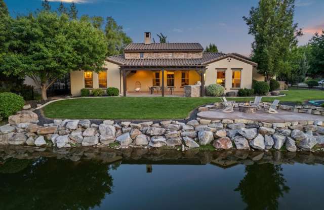 Resort Living in Desirable Eagle Idaho photos photos