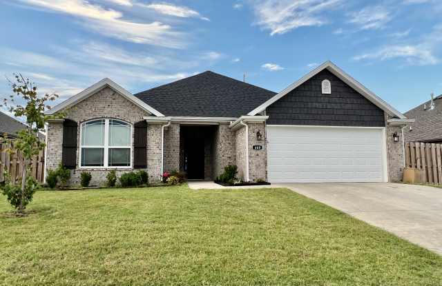 460 Holly Street - 460 Holly Street, Centerton, AR 72719