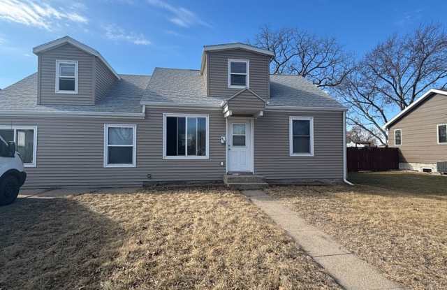 3 Bed | 2 Bath | 2 Car Garage | Fully Fenced Yard photos photos