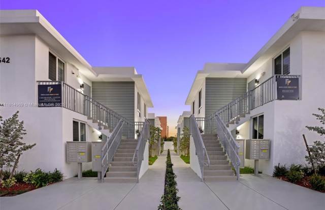 1542 NW 2nd St photos photos