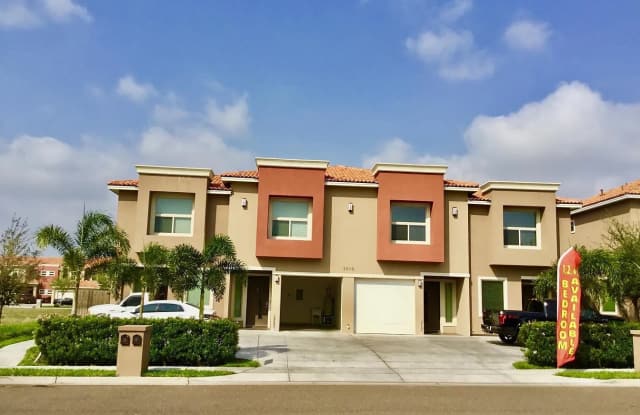 3010 S L Ln Gallery 1
