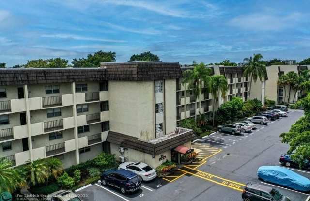 6100 NW 44th St - 6100 Northwest 44th Street, Lauderhill, FL 33319