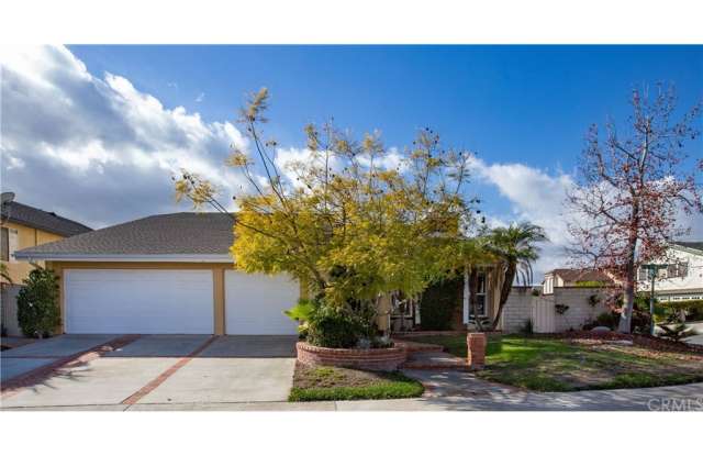 25841 La Cuesta Avenue - 25841 La Cuesta Avenue, Laguna Hills, CA 92653
