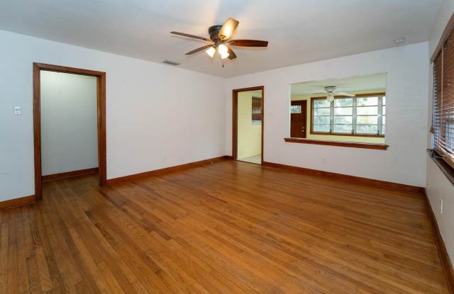 64 Fullerwood Dr Gallery 2