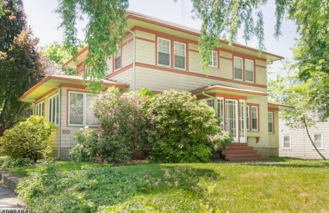 89 W NORTHFIELD RD - 89 West Northfield Road, Essex County, NJ 07039