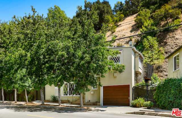 2326 CANYON Dr Gallery 2