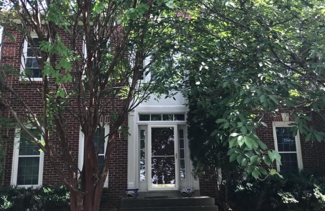 13515 STONEBRIDGE TERRACE - 13515 Stonebridge Terrace, Germantown, MD 20874