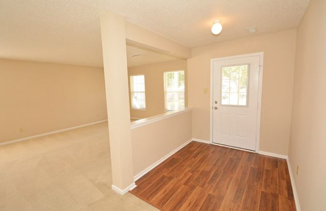 6860 Maywood Circle Gallery 2