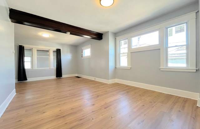 4-Bed Single Family Home Available in University District photos photos