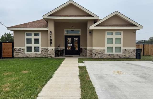 1001 Colon Lane photos photos