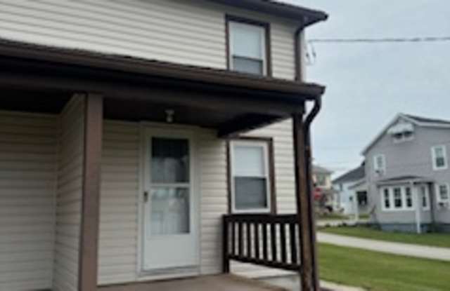 212 South Oxford Avenue, McSherrystown Gallery 3