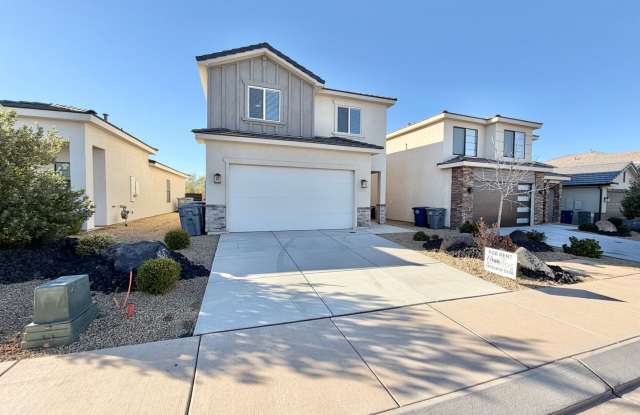 FOUR BEDROOM!!! White Trails Home!!! Gallery 3