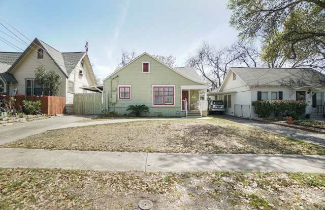 Charming Alta Vista Bungalow photos photos