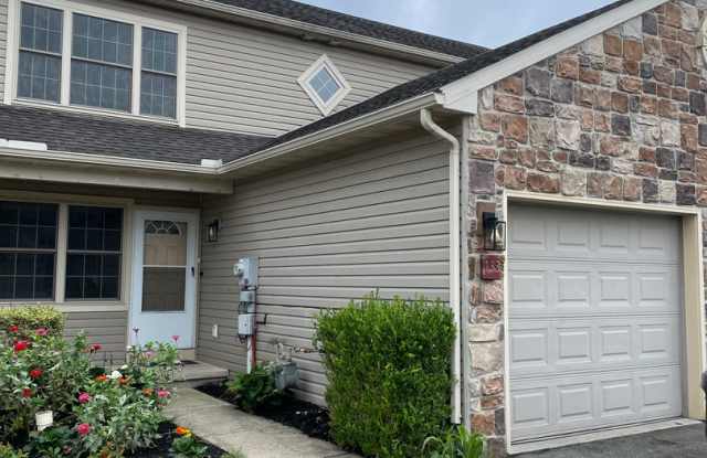 3 Bed 3 Bathroom Townhouse In Marietta photos photos 3 Bed 3 Bathroom Townhouse In Marietta photos photos