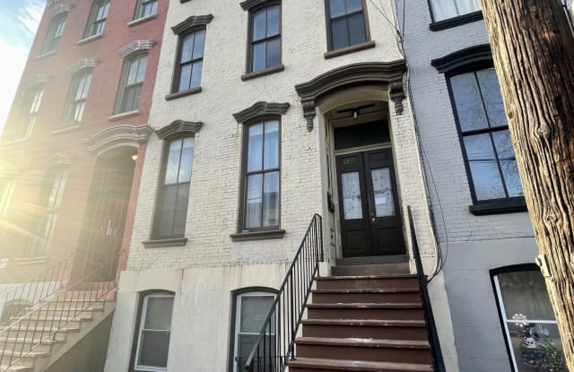 125 Grand Street - 125 Grand Street, Albany, NY 12202
