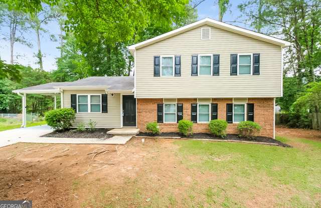 7548 Colonial Court - 7548 Colonial Court, Clayton County, GA 30236