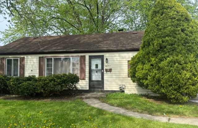 Quaint 3 bedroom ranch photos photos