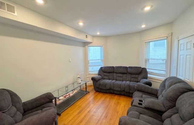 1150 Bennington St photos photos