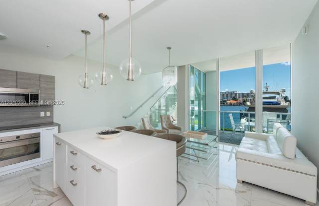 400 Sunny Isles Boulevard Gallery 2