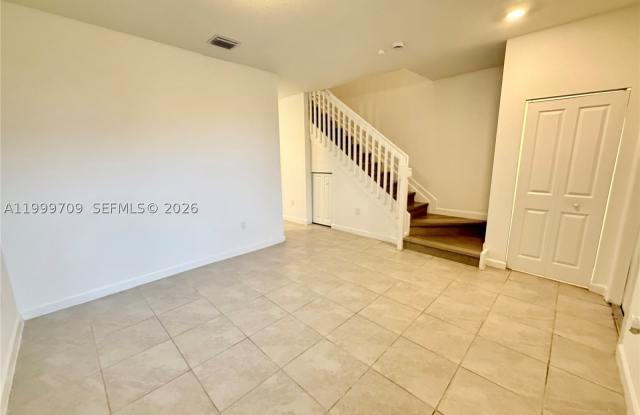 12223 NW 23rd Pl Gallery 4