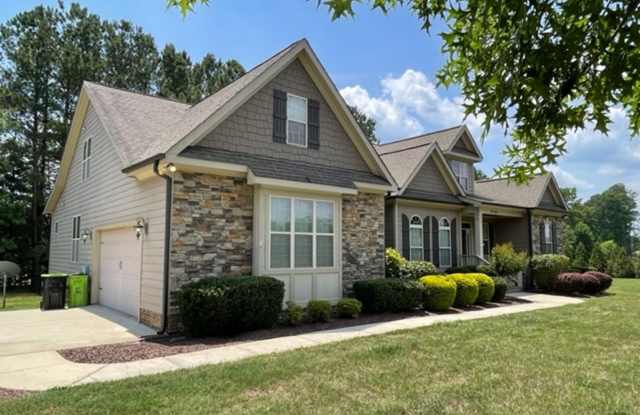 Preleasing for October 2026! photos photos