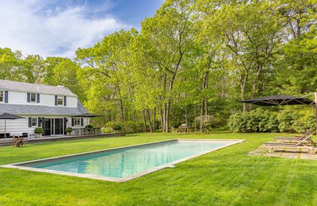 128 Three Mile Harbor Hog Creek Road Gallery 2