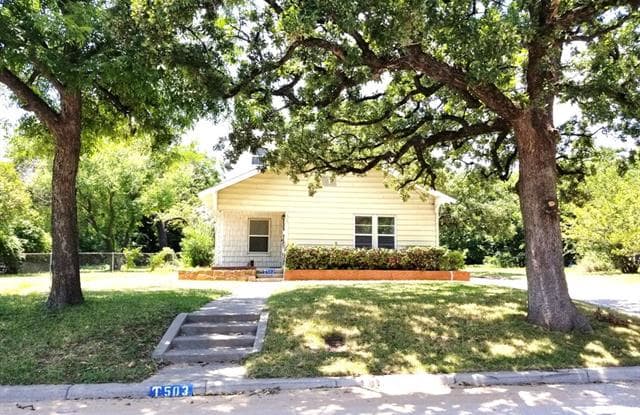 503 Colonial Street - 503 Colonial Street, Fort Worth, TX 76111