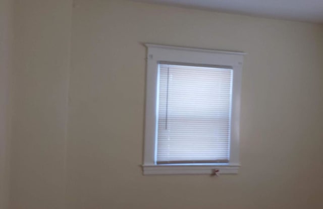 1827 PORTSHIP ROAD Gallery 4