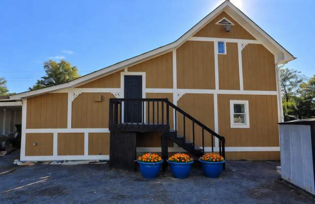 2050 East Hanna Avenue - #2 photos photos