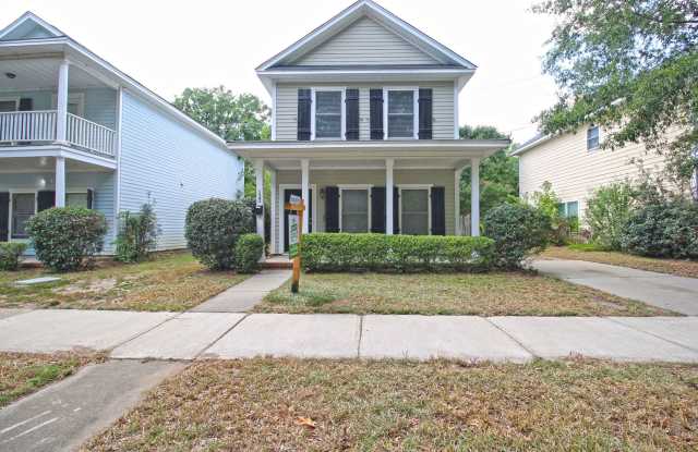 PRE-LEASING for 2026 3 Bedroom, 2.5 bath - Downtown Columbia! Gallery 1