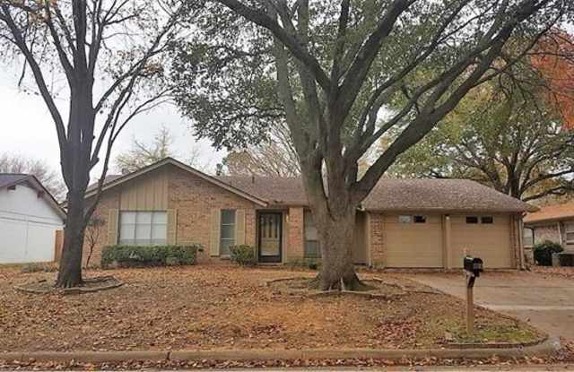 1702 Manchester Drive - 1702 Manchester Drive, Arlington, TX 76012