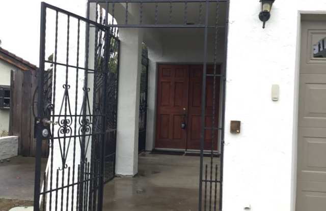 2411 Torrejon Place Gallery 3