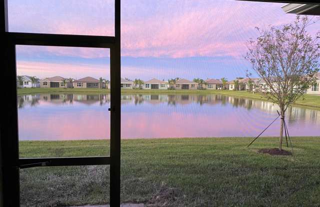 12216 SW Jasper Lake Way Gallery 2