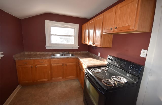 374 Forest Ave photos photos