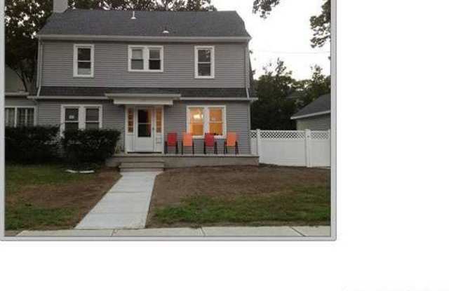 215 Elberon Boulevard Gallery 1