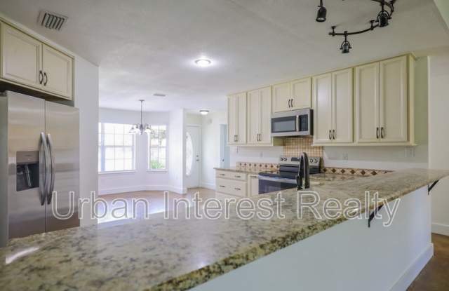 4658 Sunsail Circle Gallery 3