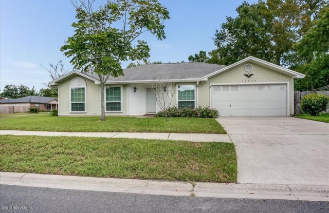 12433 SAFESHELTER DR - 12433 Safeshelter Drive South, Jacksonville, FL 32225