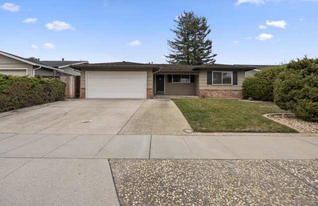 1611 Elwood Dr photos photos