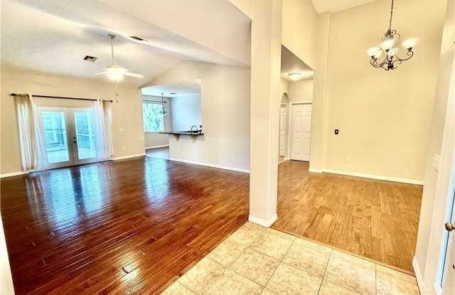 1466 Argyle Drive Gallery 2