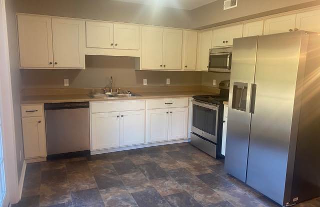 197 Cox Lane - 1 Gallery 2